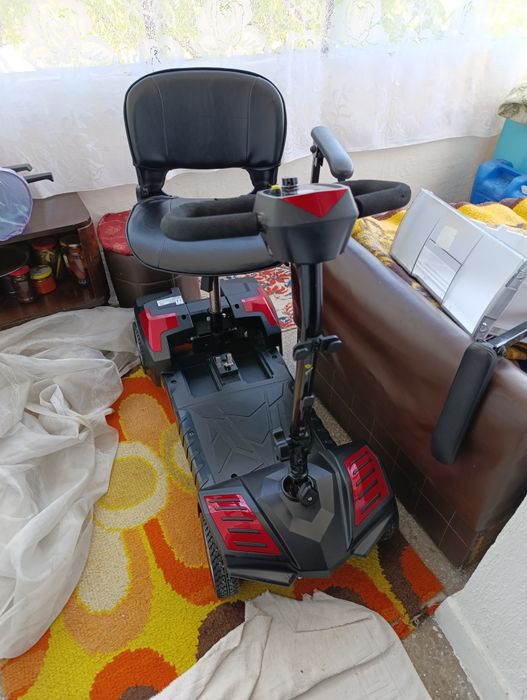 Vând scuter electric