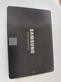 Продам SSD Samsung на 512гб