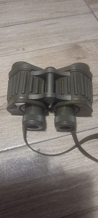 Binoclu Steiner 8x30ww