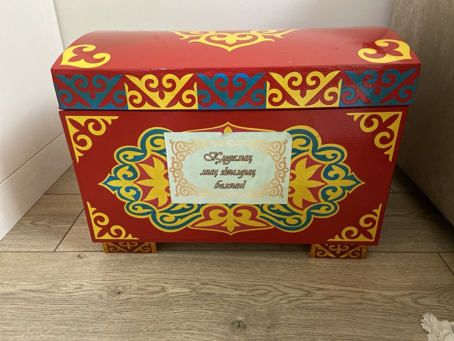 Продается сундук (сандық) ручной работы