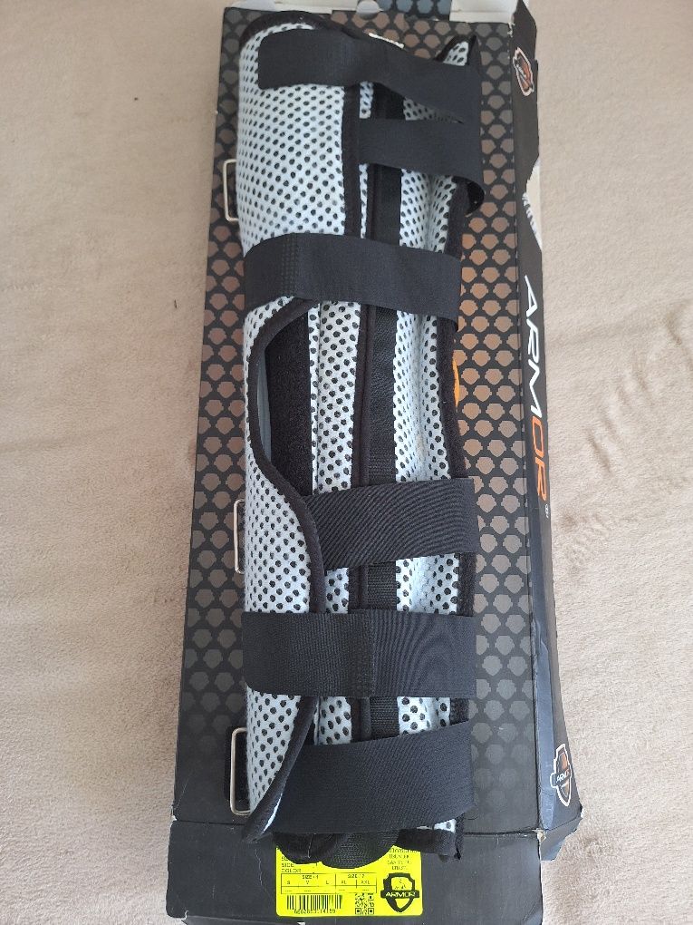 Orteza genunchii ARMOR Ortopedix 45cm