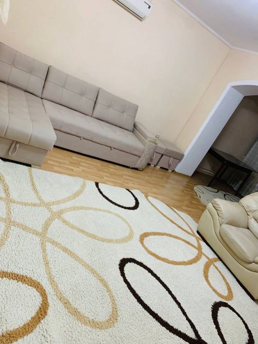 Сдается 2-х комнатная квартира в центре