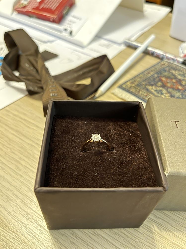 Inel de logodna Teilor aur roz 18K diamante 0.150ct