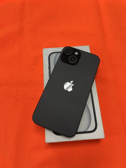 iPhone 15,128GB черный свет