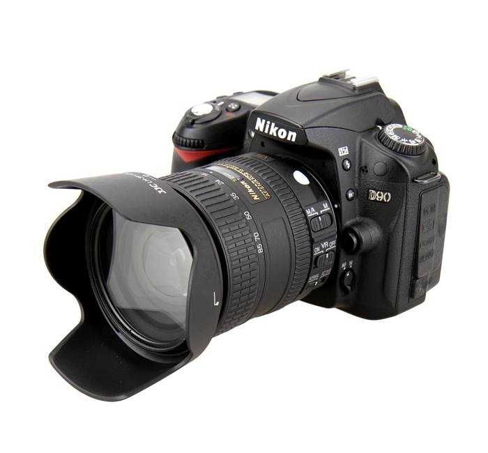 Nikon D90 с обектив 16-85
