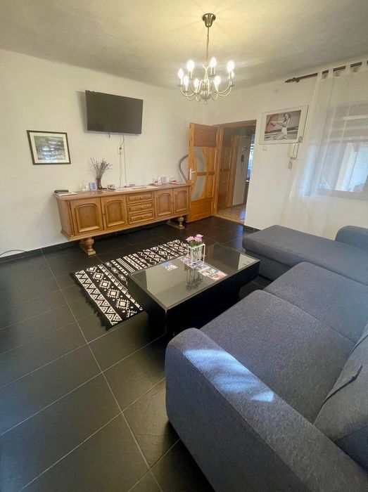 Gospodărie de vânzare în Comuna Siliștea Crucii, jud. Dolj