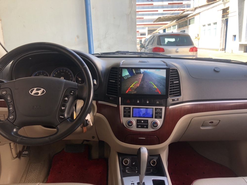 Gps / Navigatie dedicată Hyundai Santa Fe - Pret Redus !