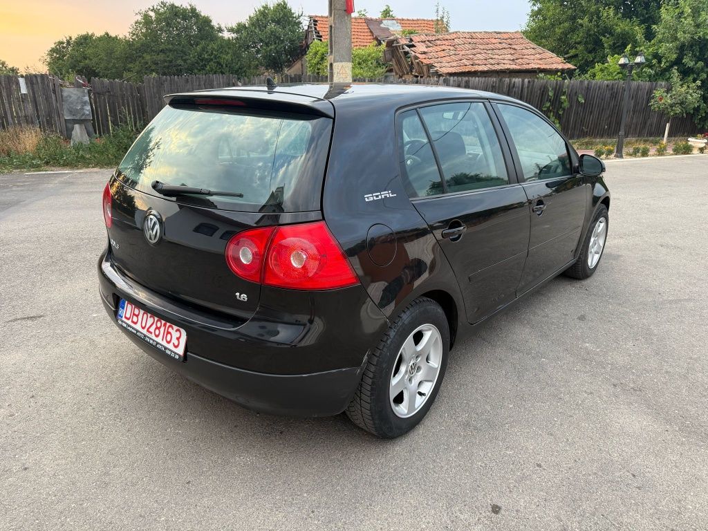 Vw Golf 5 1.6 mpi Import Germania Model GOAL pret 2900€
