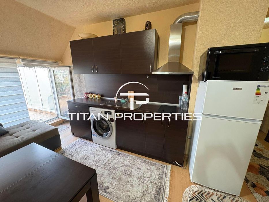 Дава се под наем Едностаен апартамент в Бургас, Меден рудник - зона В - 30 кв.м за 280.5 € - Снимка #2