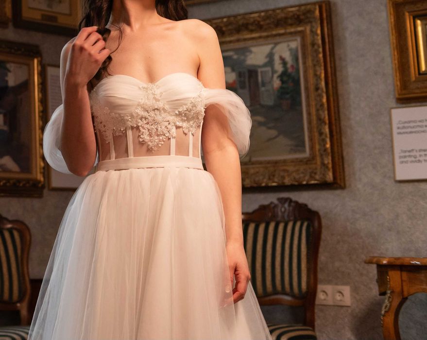 Миди булченска рокля