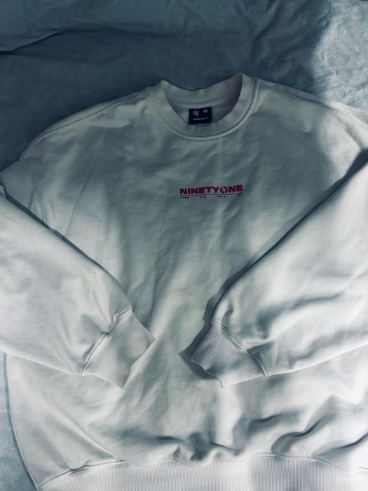 продам свитшот ninety one