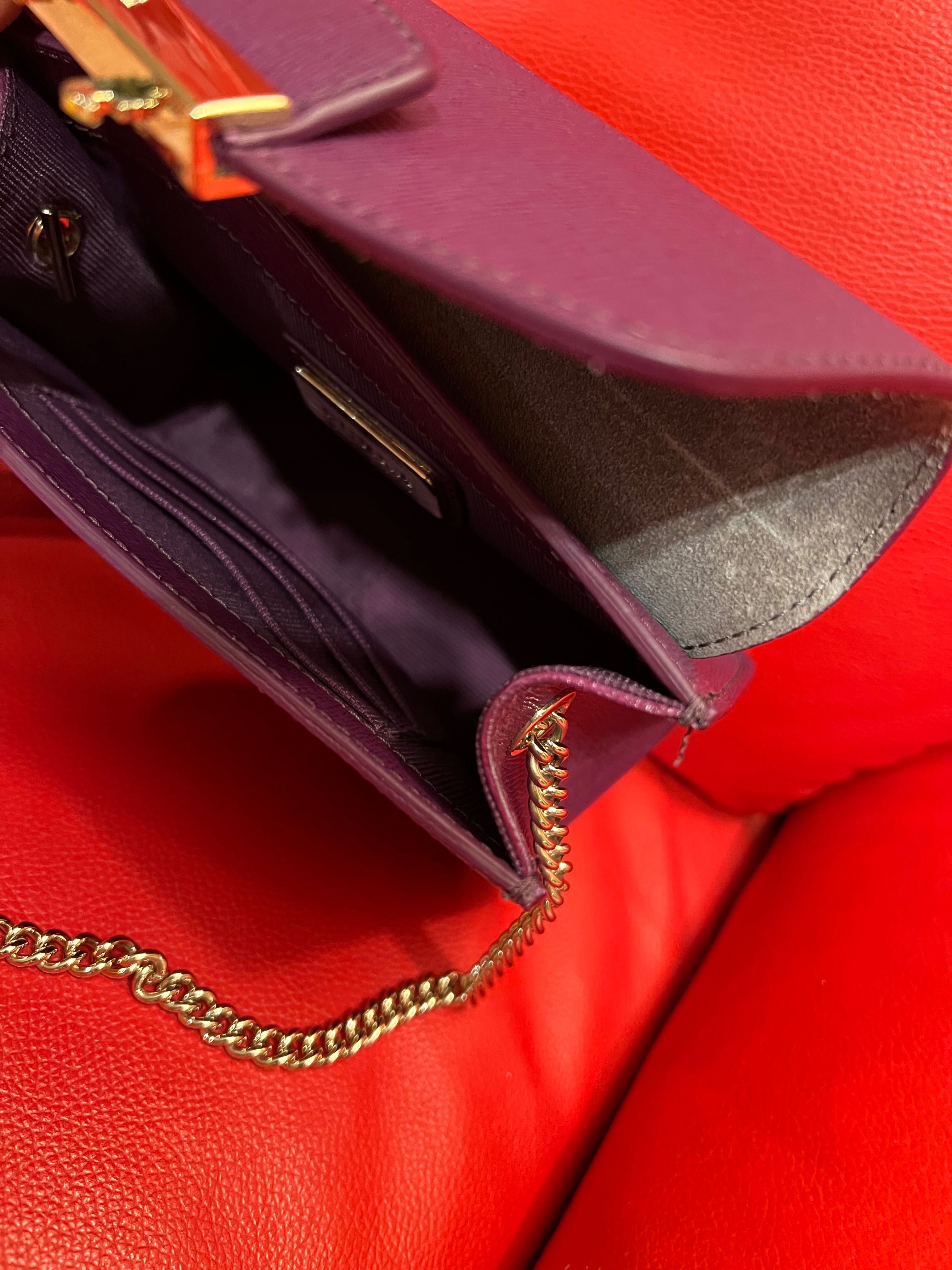 малка чанта Furla