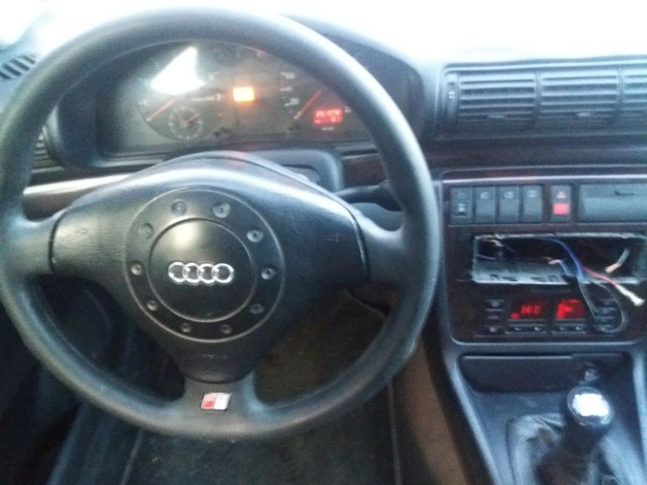 Audi A4 Quatro 1.8 t 150 к.с