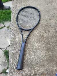 Vând racheta de  tenis wilson  blade 98 Black 8