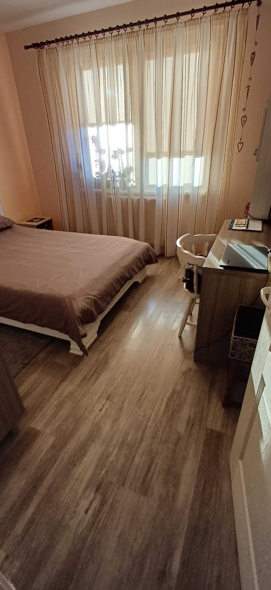 Vand apartament 2 camere, Tg. Mures, & Noiembrie