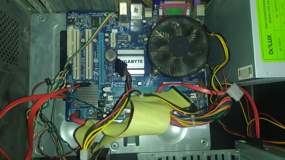 Продам  кейс ПК и комплектующие