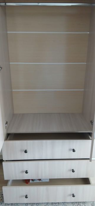 Продам шкаф в идеальном состоянии