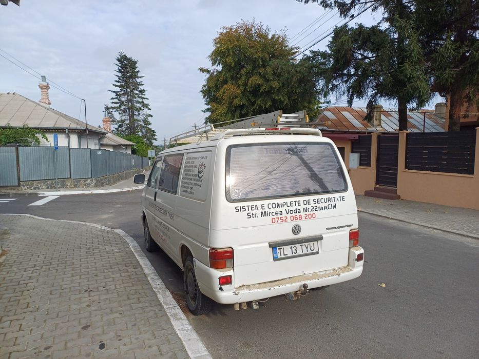 Volkswagen T4 2400cc