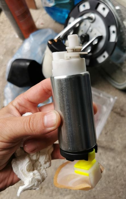 Vand piese pt Honda CB 1000 R 2009