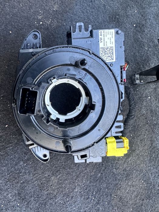 Лост за Мигачи/Чистачки/Темпомат VW Passat B6 2010Година