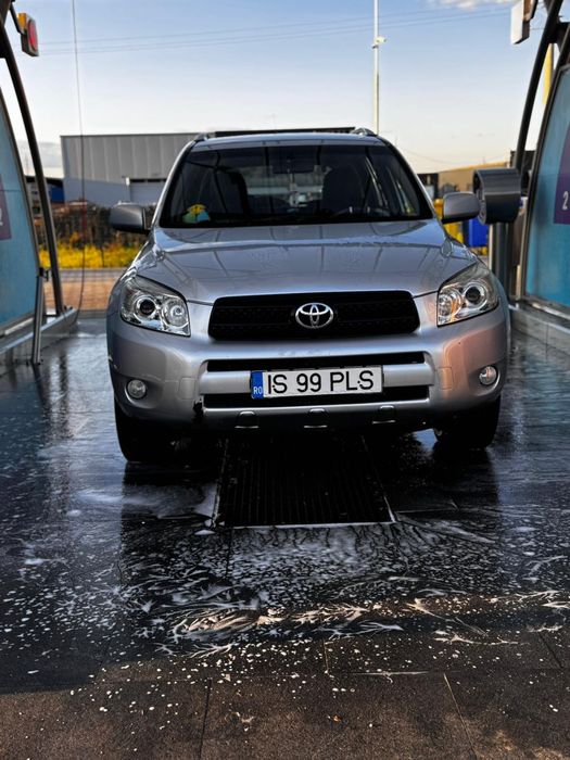 Vand Toyota rav-4