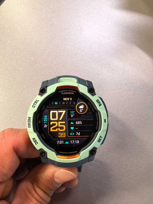 Часовник Garmin Instinct 3 Amoled 50mm