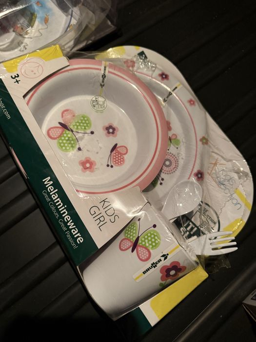 Детски прибори за хранене