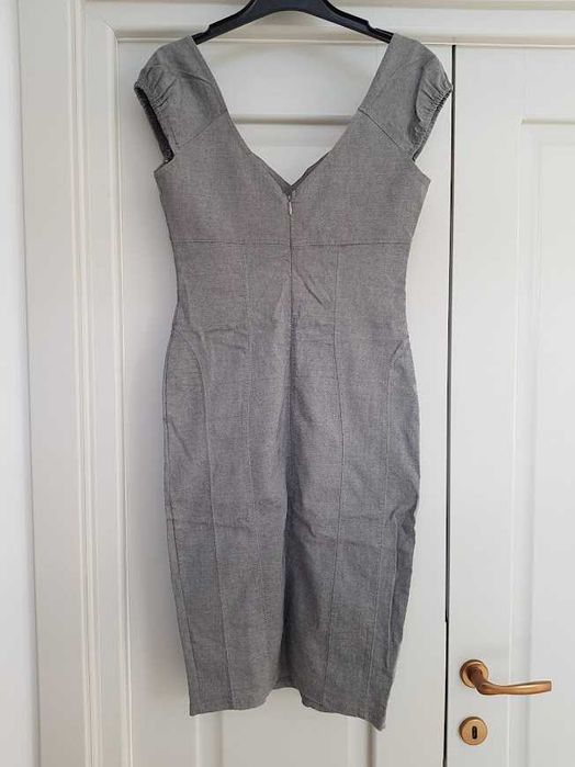 rochii scurte perfecte pentru vara, elegante sau casual, marime M