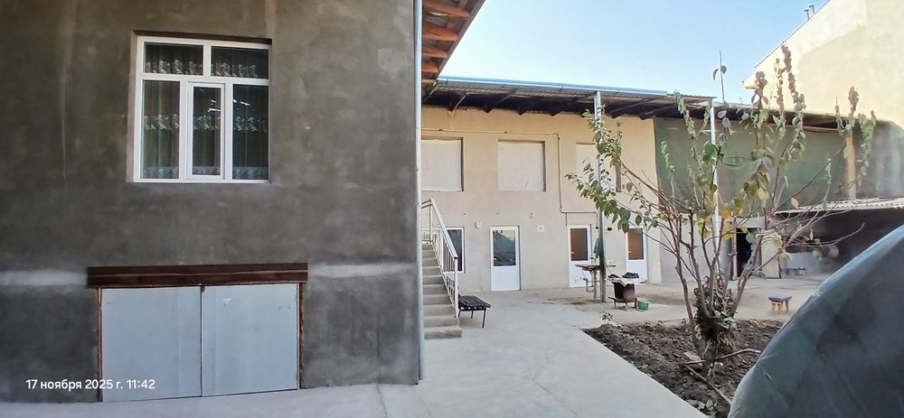 Majnuntol mahallasida 6 sotix uy sotiladi