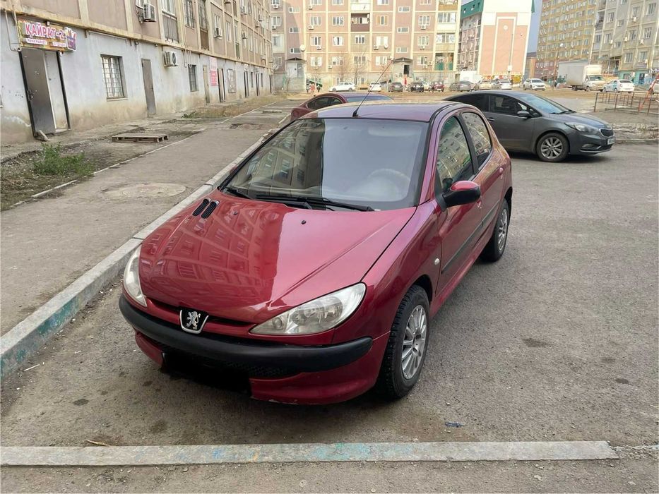 продам Peugeot 206 срочно