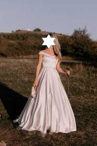 Сватбена булчинска рокля