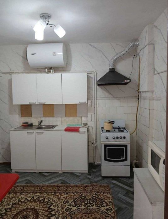 Ипак йули метро 4 ком аренда дома