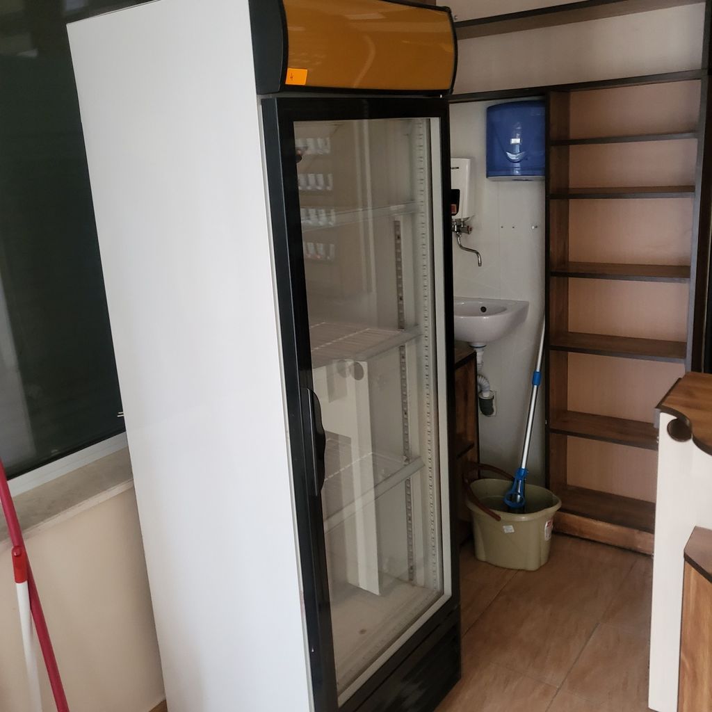 Дава се под наем Магазин в Русе, Широк център - 20 кв.м за 153 € - Снимка #4