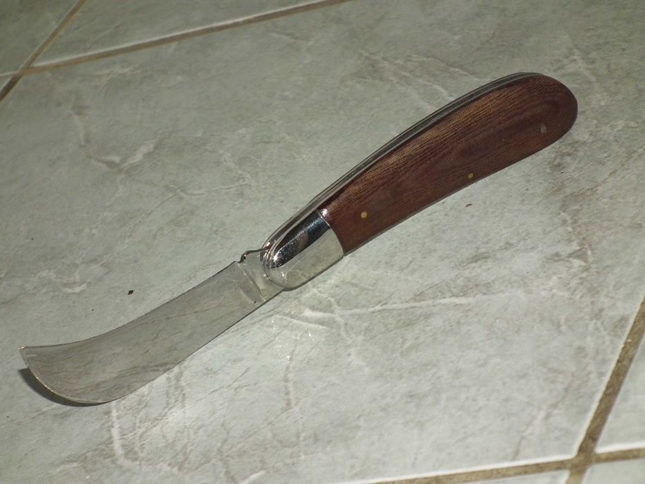 Neutilizat briceag pentru altoit creat de mesterul Nagy István