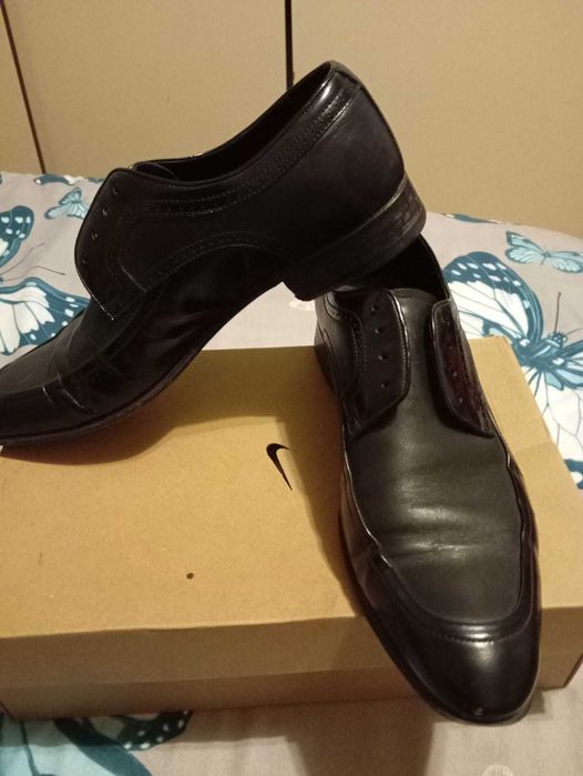 Pantofi eleganți de bărbați nr.41