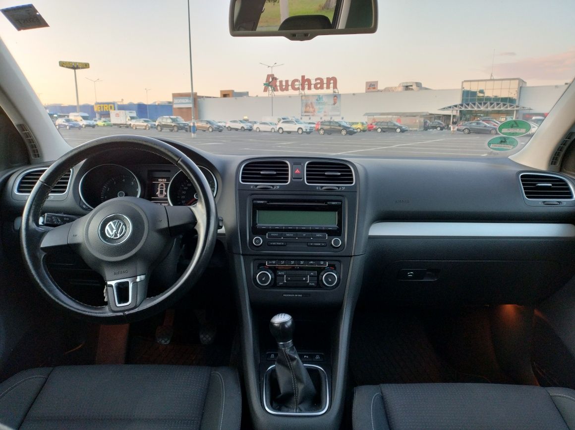 Golf 6, an 2010, motor 1.2 benzina, 104 cai putere
