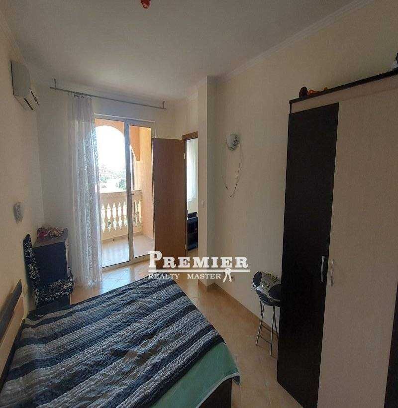 Продава се Тристаен апартамент в к.к. Елените - 98 кв.м за 391 €/кв.м - Снимка #12