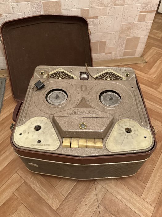 Маяк-59 каткшечный магнитфон