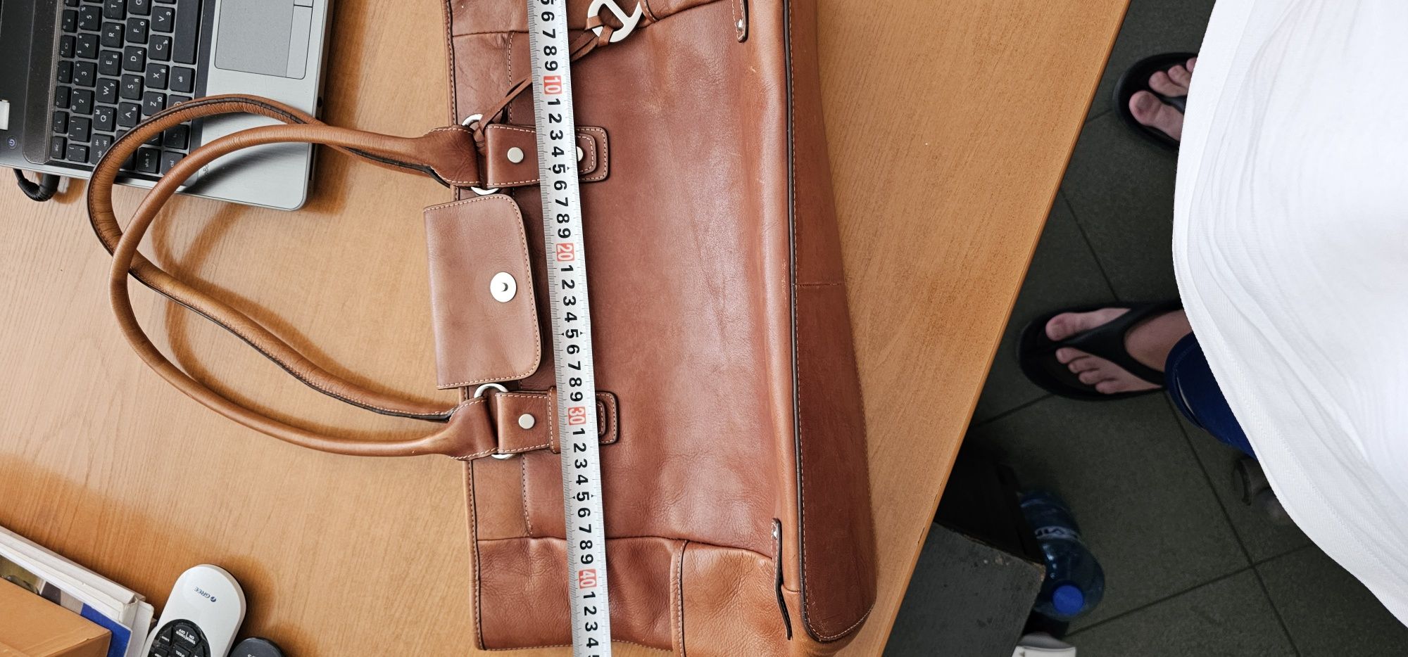 AIGNER кожена дамска чанта