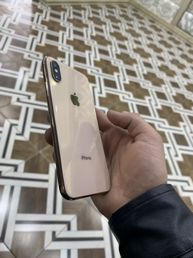 iPhone Xs GOLD ideal