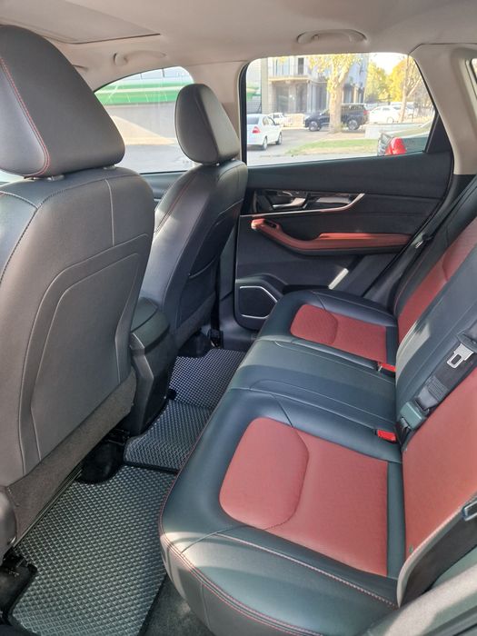 Bestune t33 продам свое авто машина в идеальном состоянии