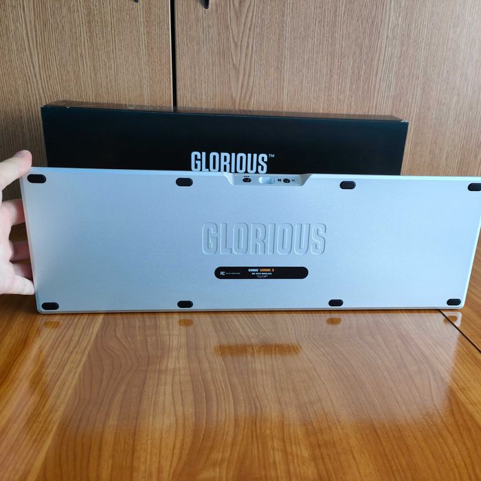 Tastatură Gaming Glorious GMMK 3 Pro Custom Wireless ANSI