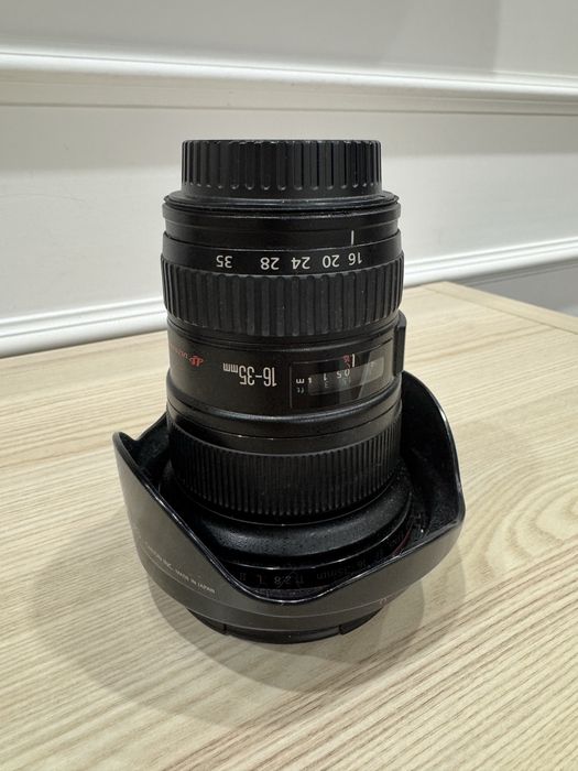 Объектив Canon EF 16-30 F 2:8L