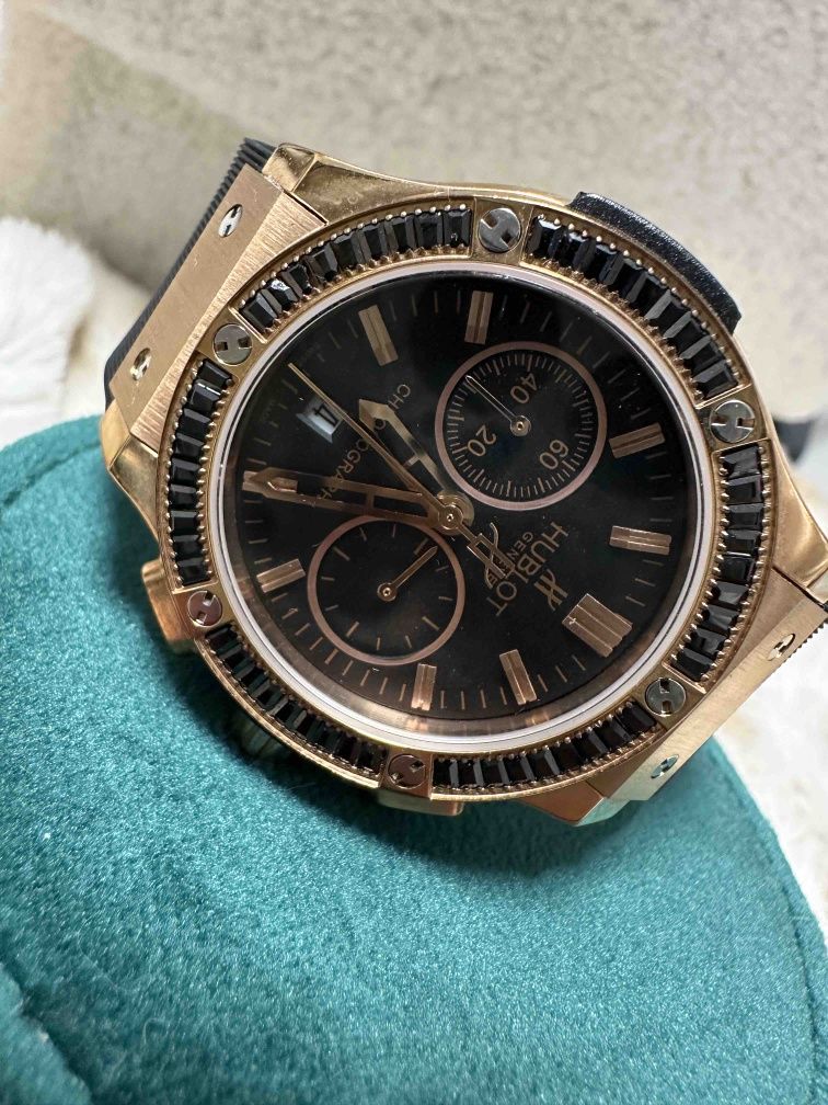 Hublot   марков часовник
