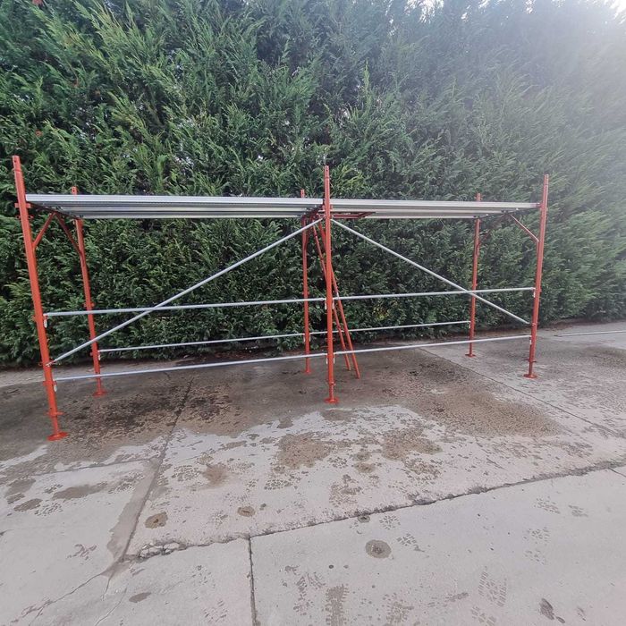 Schela metalica noua import Italia cu podina de 1.8 m