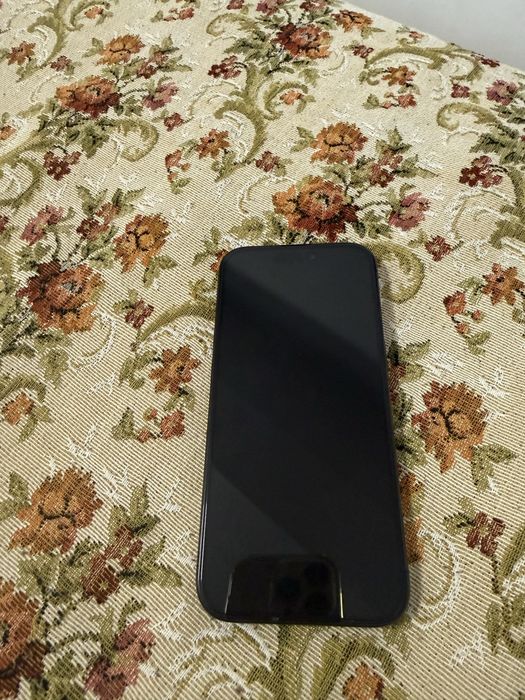 Iphone 15 pro impecabil