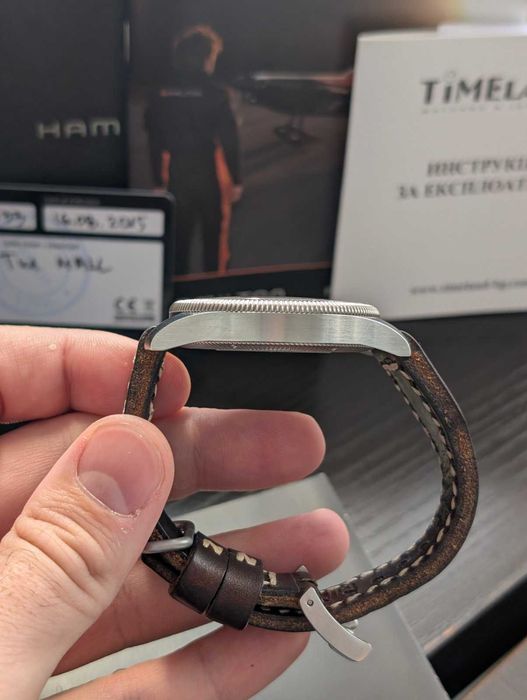 Продава се Hamilton Khaki Field Pioneer Auto