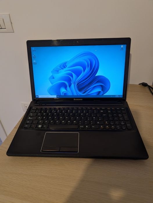 Lenovo G580 Intel Dual core 2.2 GeForce 610M