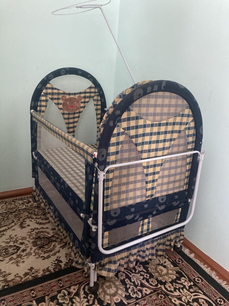 Детский кровать