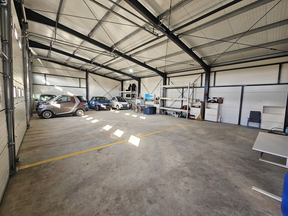 Inchiriez Hala , post de lucru  sau depozitare